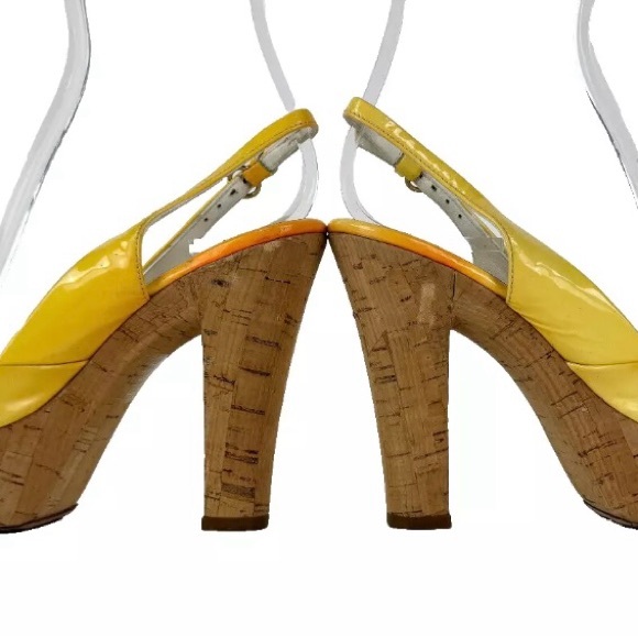 Gucci Auth 4.5 US 34.5 EU Yellow Patent Leather Peeptoe Cork Heels Shoes Runway - Picture 7 of 13
